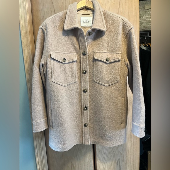 Wilfred Ganna Utility Shacket - Picture 3 of 4